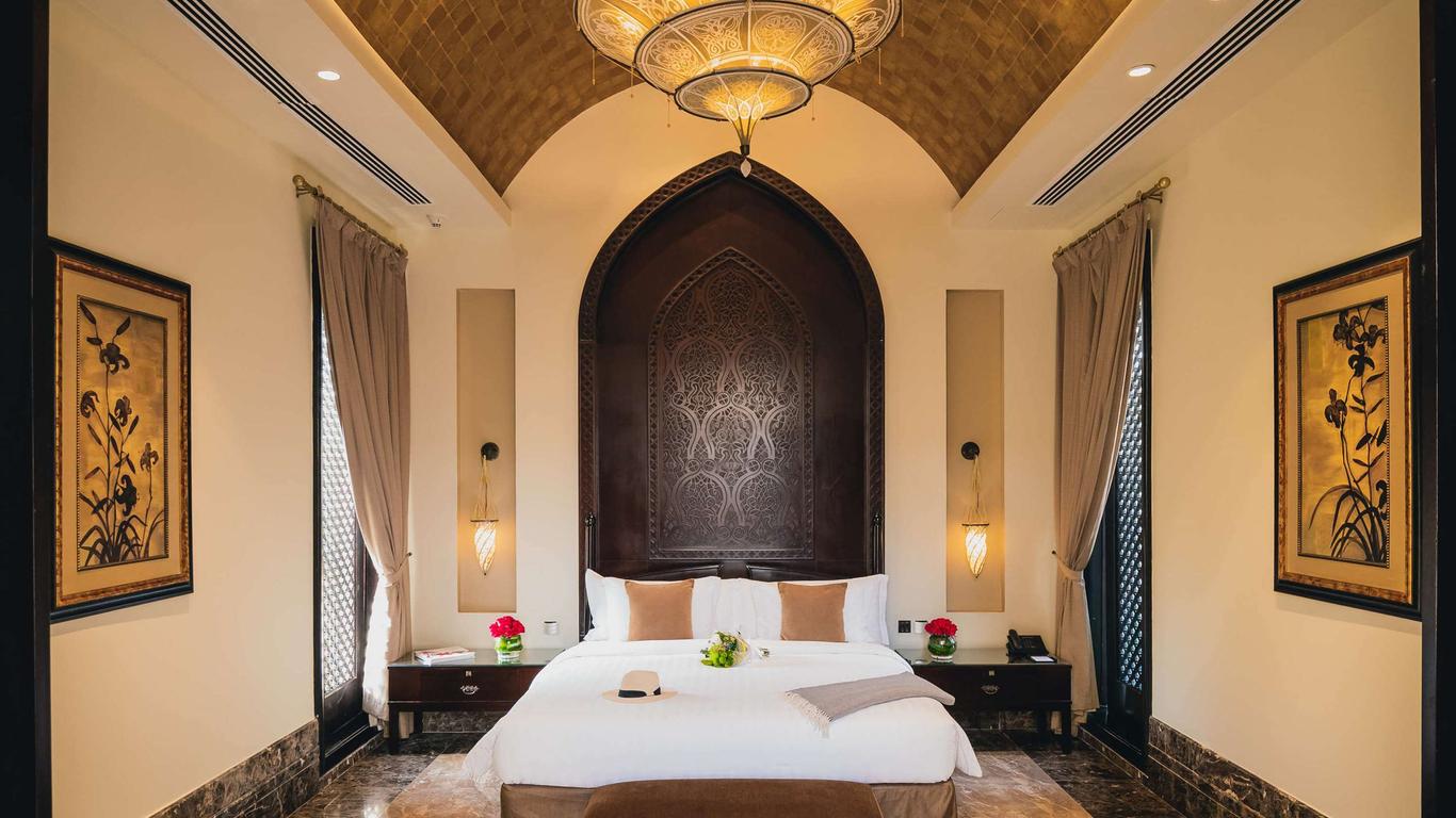 Al Areen Spa is designed with inspiration from the gardens of the Royal Arabian palaces