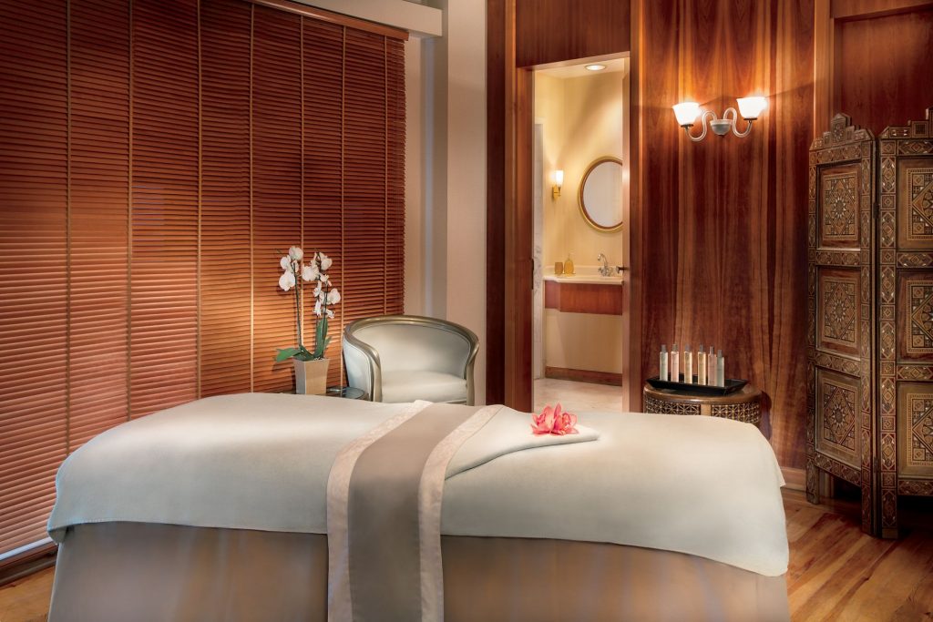 Ritz-Carlton Bahrain - There are various kinds of treatment rooms. 