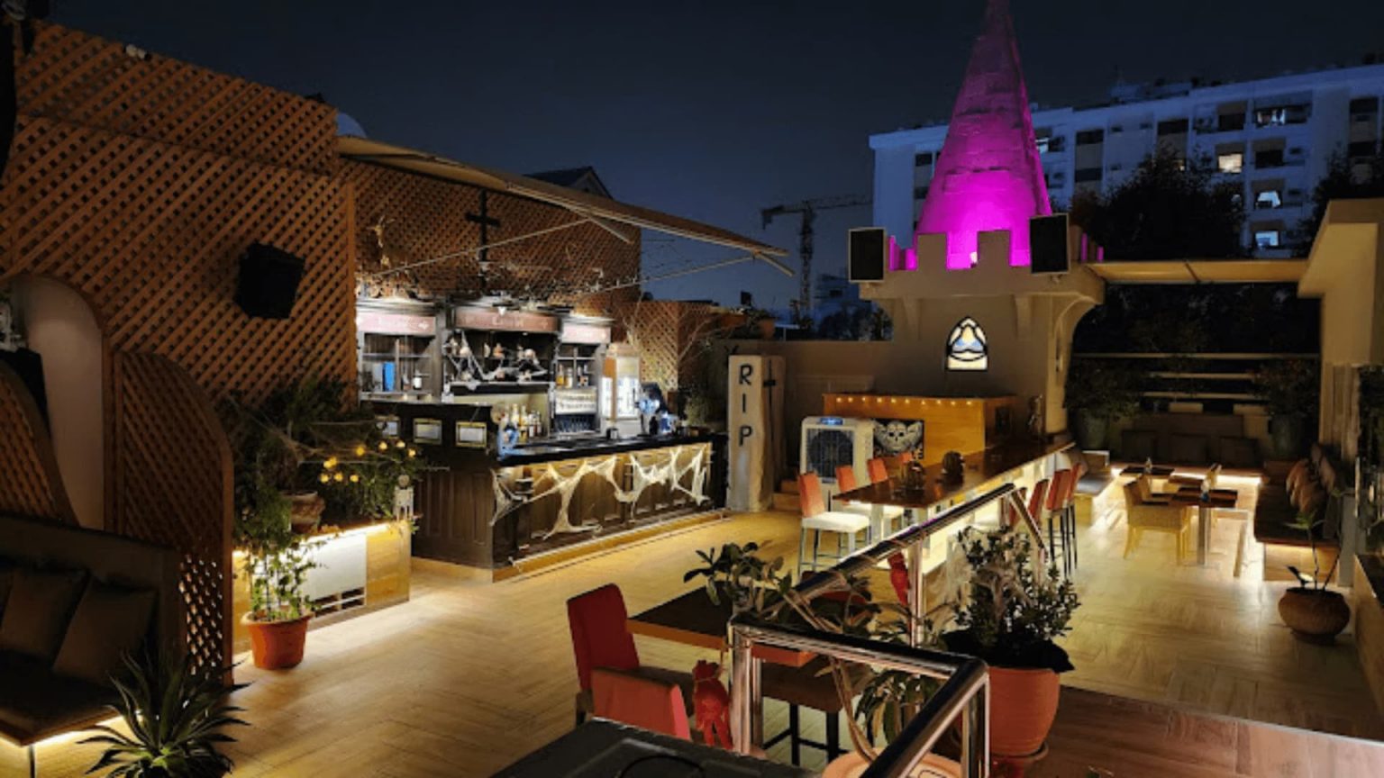 Top 20 Bars & Clubs in Bahrain to Enjoy Nightlife Manama Massage Center