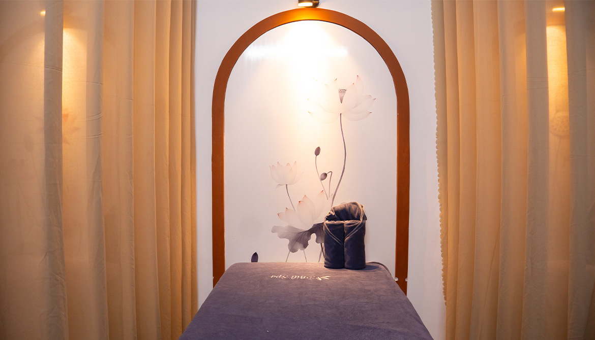 lotus pearl spa therapy