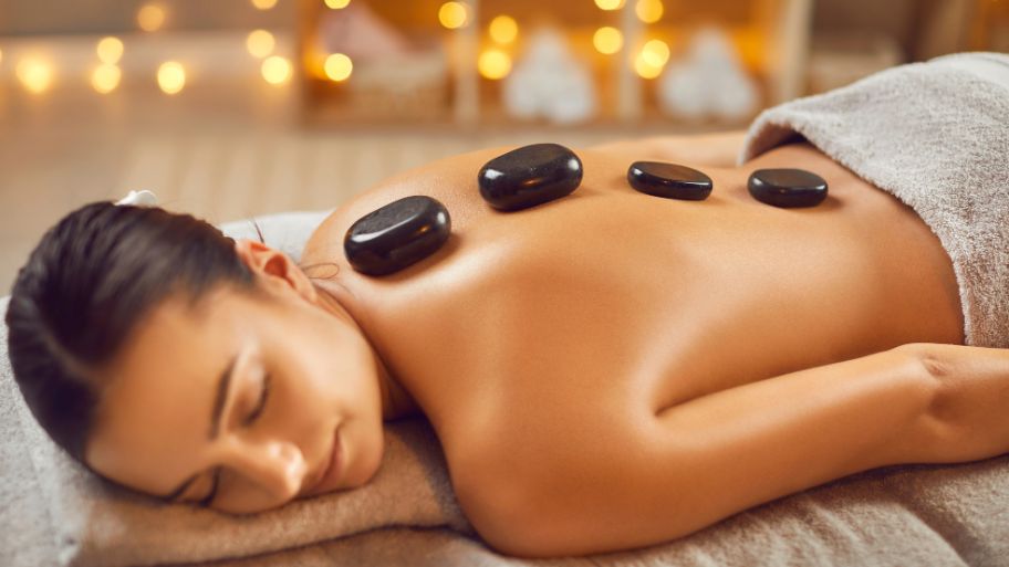 Shower before or after massage what you should know Tips for the best experience when visiting a massage center
