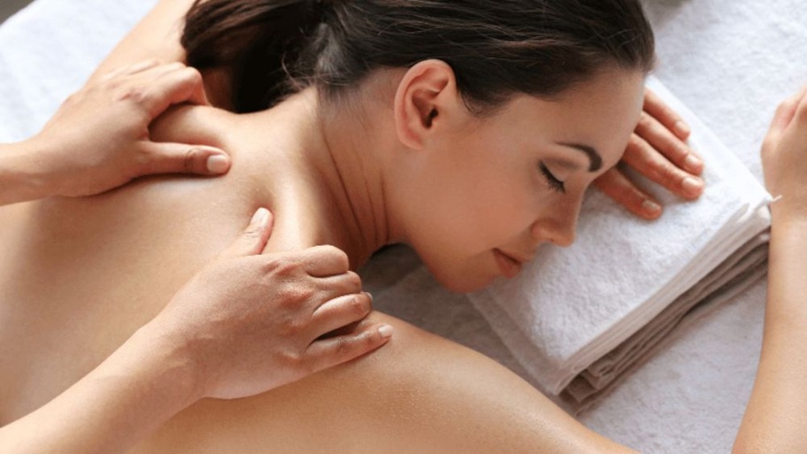 The goal is to promote better blood circulation and deliver nutrients to the muscles and soft tissues in the back