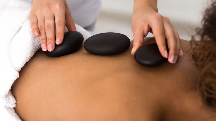Discover the secrets behind hot stone massage Supports overall wellness
