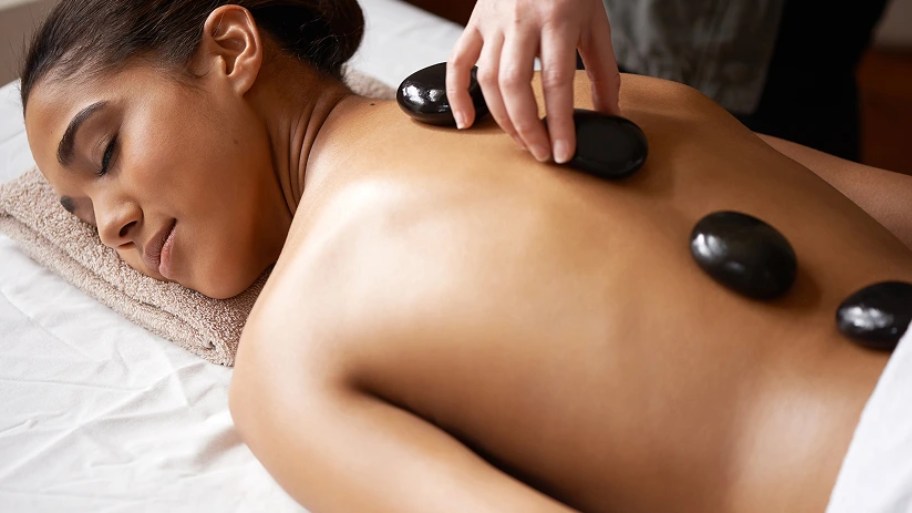 Even though heat can feel really soothing, hot stone massage for sciatica is not always suitable for everyone